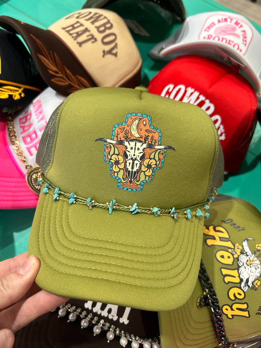 TURQUOISE DRIFT HAT CHAIN