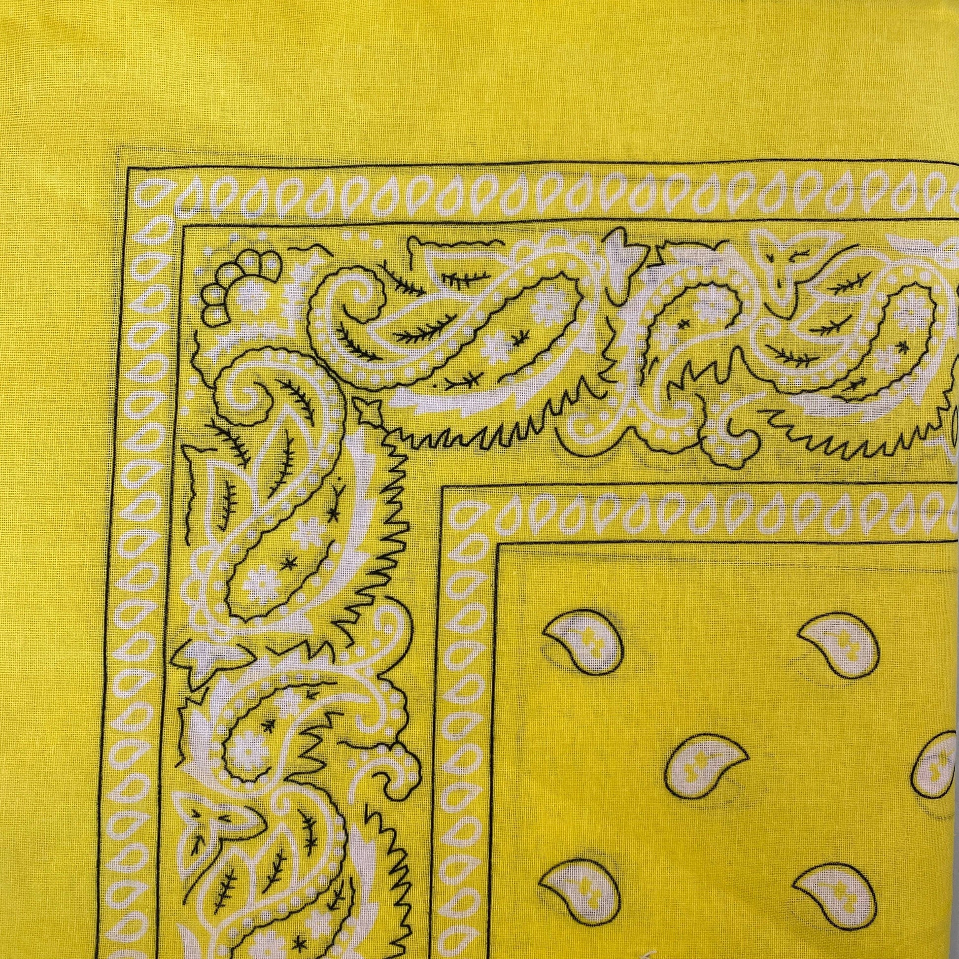 BANDANA- Reds & Yellows