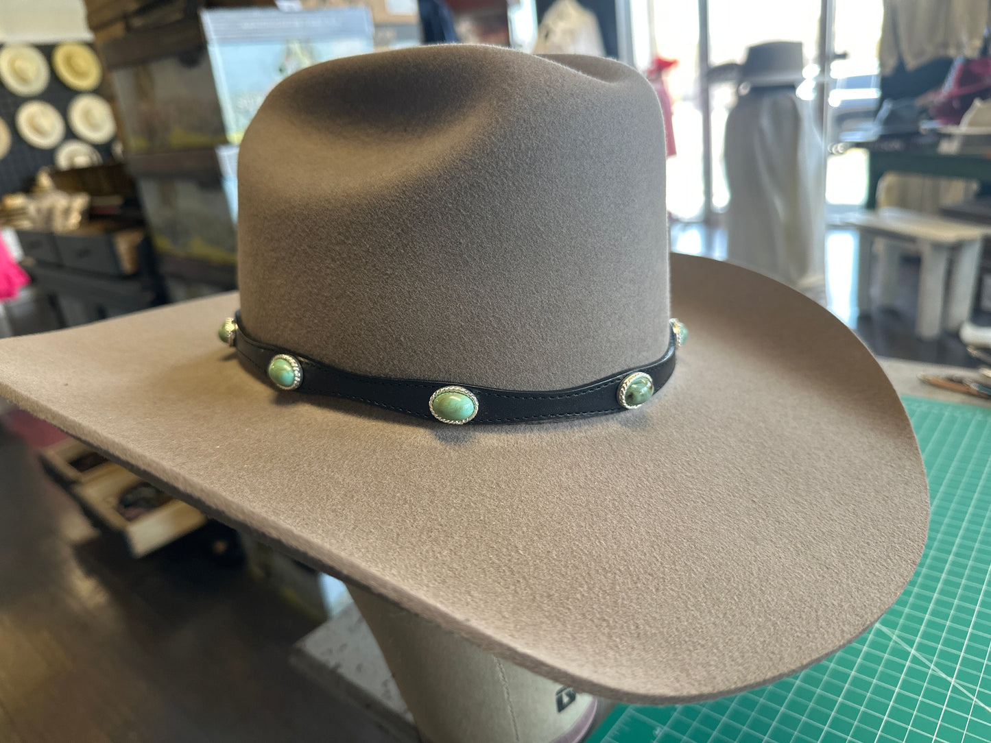 THE MESA RIDGE HAT BAND