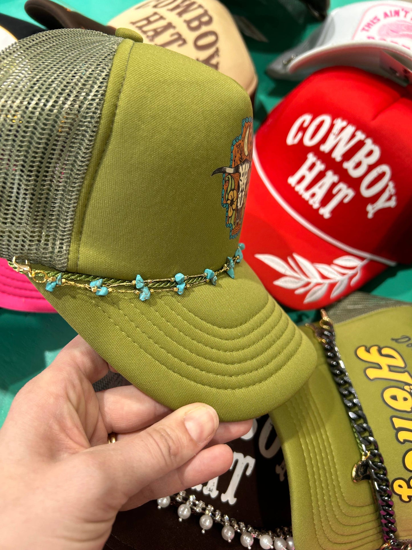 TURQUOISE DRIFT HAT CHAIN