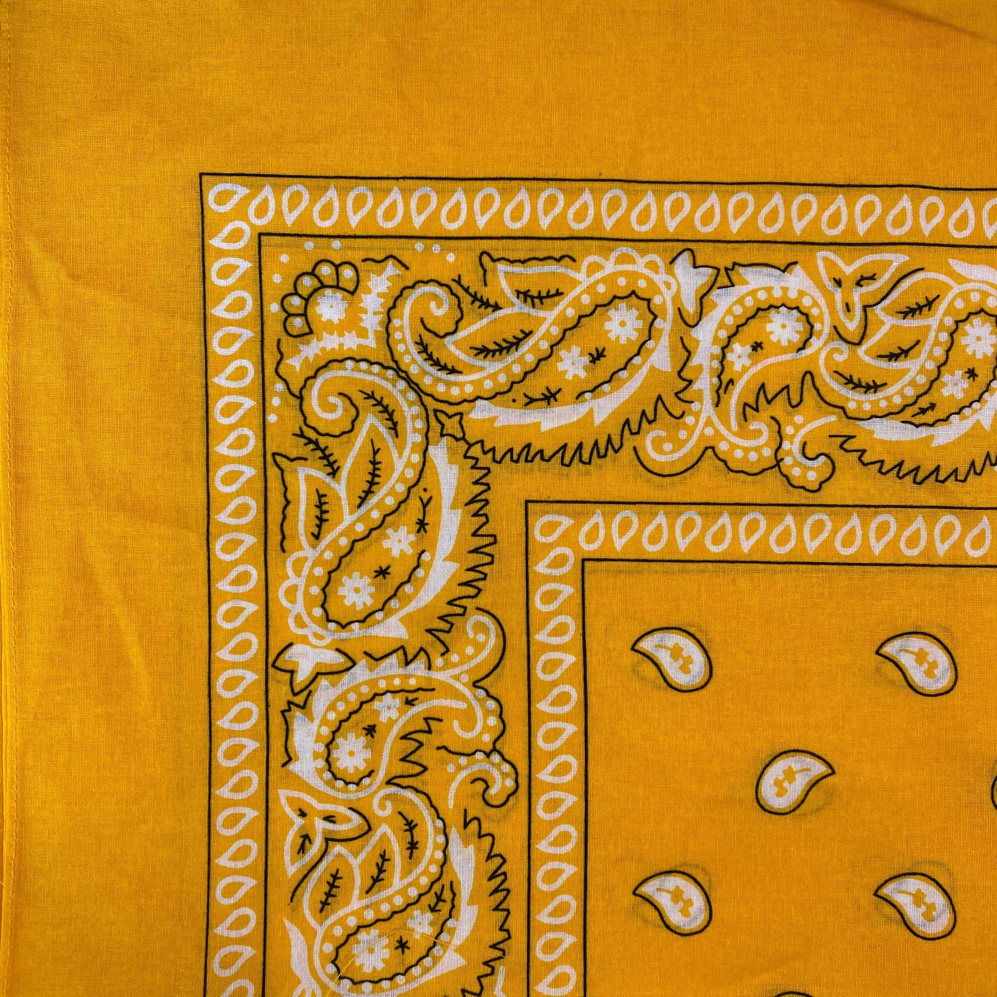 BANDANA- Reds & Yellows
