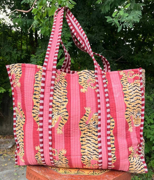 Tiger Quilted Tote Bag (Pink)