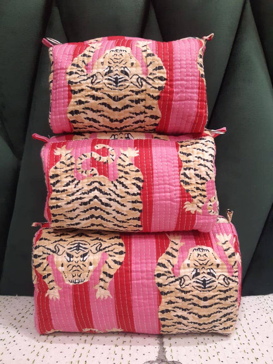 Tiger Quilted Makeup Bag (Pink)
